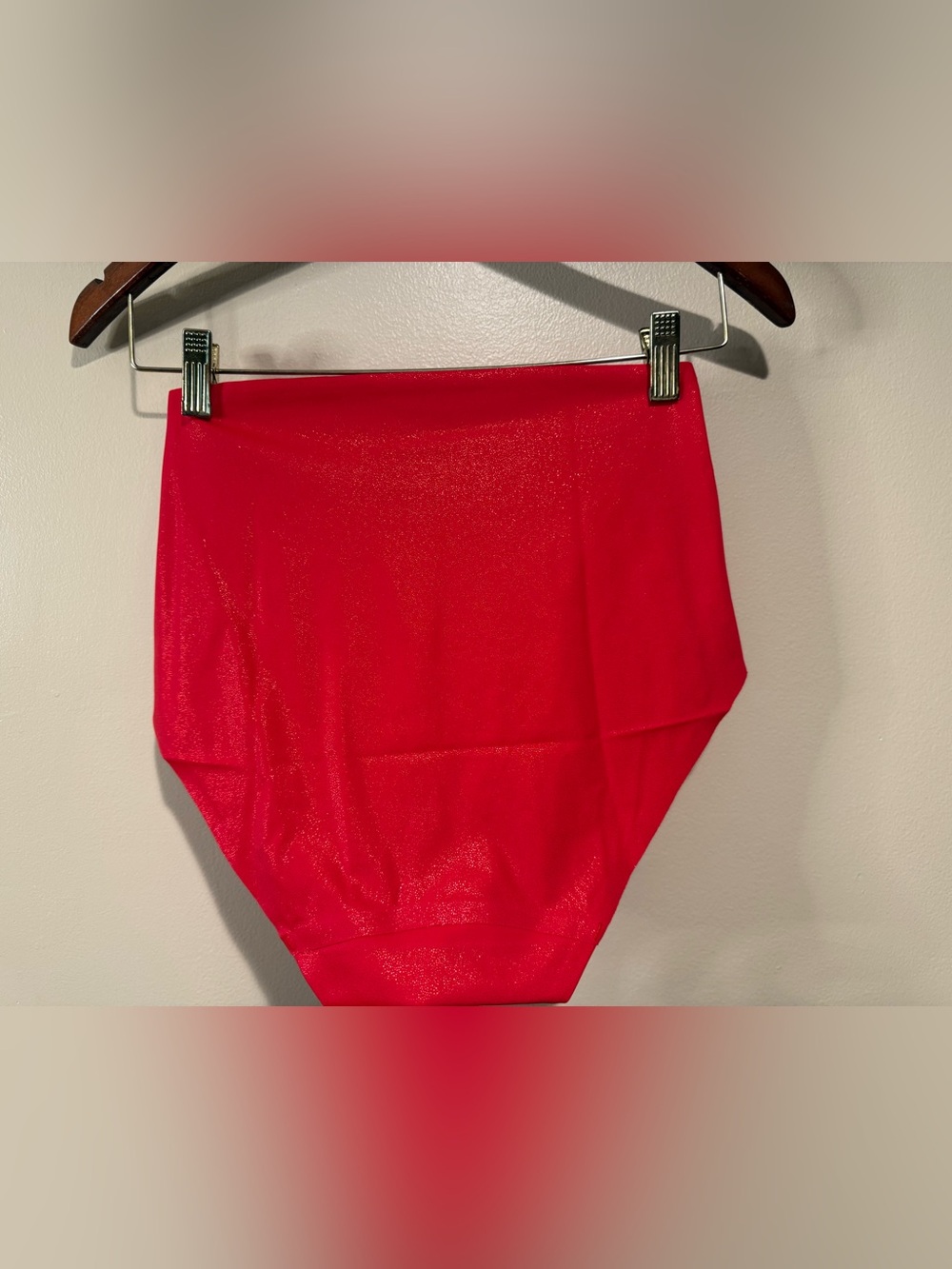 NEW Ruby Ribbon Sleek Shape Brief Ruby Sparkle & Shine - Picture 8 of 9